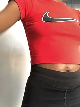 Caramel102004 online show from February 20, 2026, 8:27 am