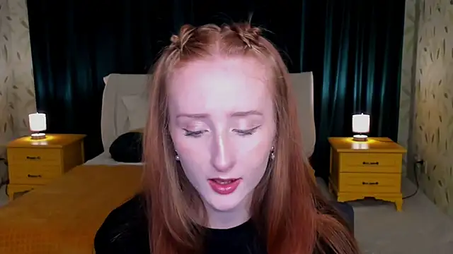 TwilightSerena online show from October 17, 2025, 11:12 am