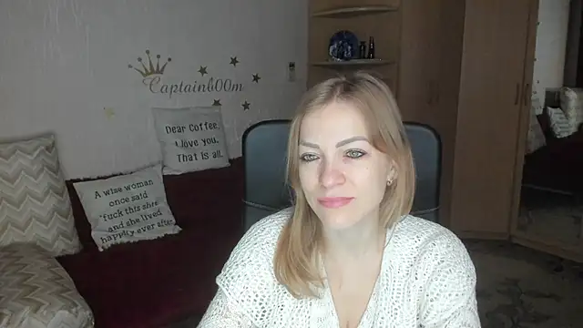 Tiffany Bates online show from October 20, 2025, 3:19 am