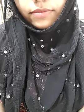 Miss Rose   online show from October 27, 2025, 5:58 pm