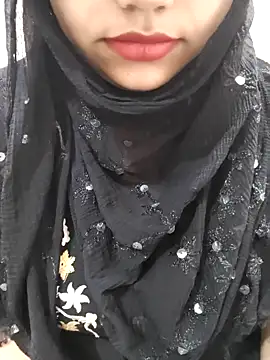 Miss Rose   online show from November 28, 2025, 5:29 am