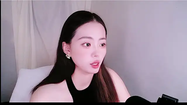mitowato online show from October 14, 2025, 1:01 pm