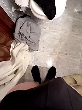 ruiiizz online show from April 14, 2026, 5:40 pm