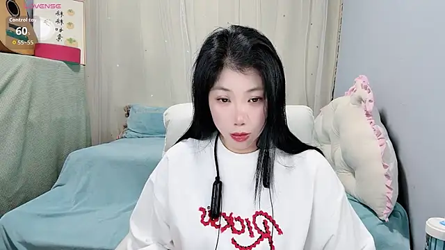 Huanhuan- online show from October 5, 2025, 5:42 am