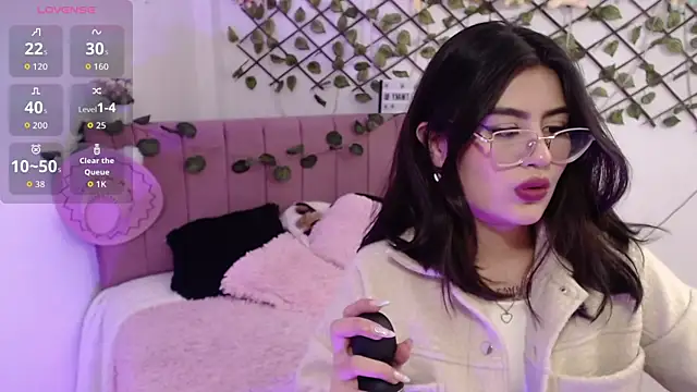 isa bunny18 online show from November 13, 2025, 1:53 am