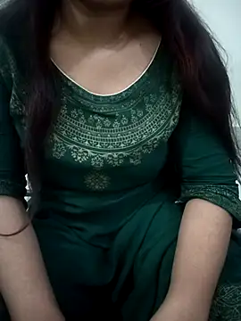 Snapshot of Minakshi_677 chatting on January 17, 2026, 4:32 pm Minakshi 677 online show from January 17, 2026, 4:32 pm