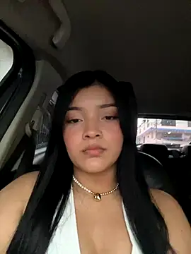 EmmaBlossom online show from October 24, 2025, 7:46 pm