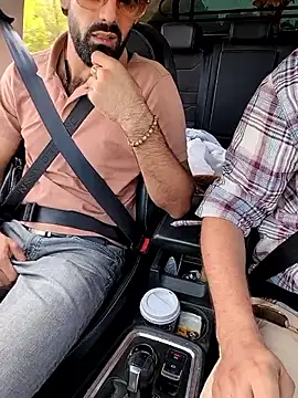 Snapshot of Young_Arab_and_Gay_Daddy chatting on September 27, 2025, 12:22 pm Young Arab and Gay Daddy online show from September 27, 2025, 12:22 pm