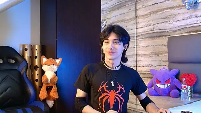 Snapshot of Lovers_21 chatting on March 5, 2026, 3:47 am Lovers 21 online show from March 5, 2026, 3:47 am