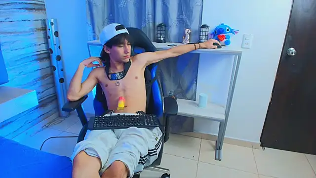 Lovers 21 online show from October 8, 2025, 4:29 pm