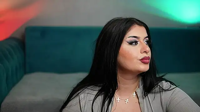 KarlaJai online show from October 15, 2025, 4:44 am