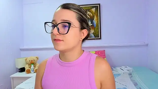 katiaa lovv online show from October 26, 2025, 1:11 pm