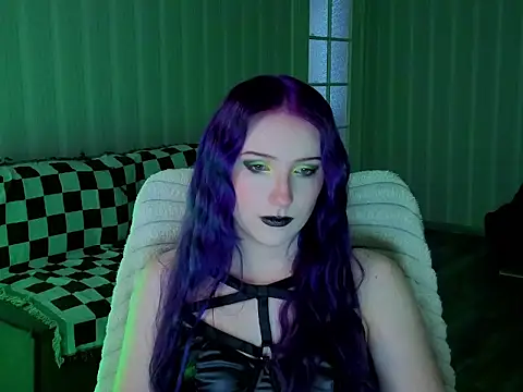 violet-siren-x online show from June 16, 2026, 11:54 am