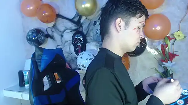 Aaron Foxxx online show from October 26, 2025, 5:46 pm