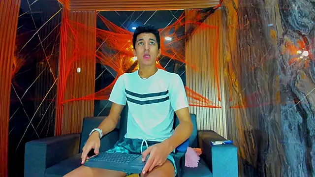 Stiben boy online show from October 26, 2025, 3:18 am