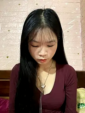 Snapshot of -mayhan11 chatting on November 18, 2025, 5:11 am -mayhan11 online show from November 18, 2025, 5:11 am