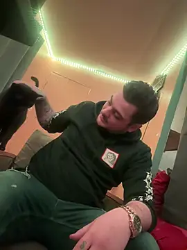 latenightguy online show from January 11, 2026, 4:41 am