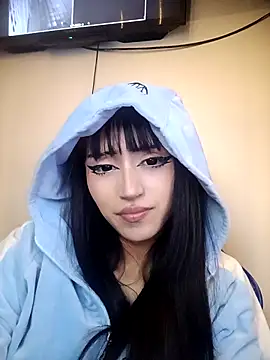 babyhannya online show from May 6, 2026, 8:40 am
