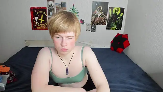 Cattie w  online show from April 2, 2026, 1:13 am