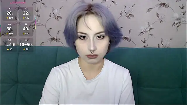 LeisaHopperstad online show from July 22, 2026, 9:44 am