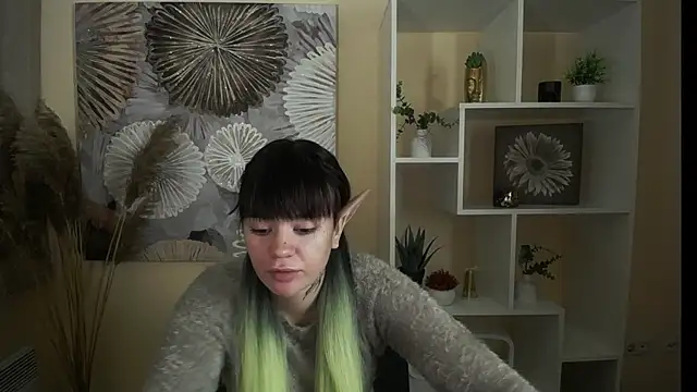 Snapshot of Dream_Caster_ chatting on October 5, 2025, 12:29 pm Dream Caster online show from October 5, 2025, 12:29 pm