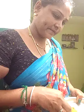 navyasree143 online show from November 15, 2025, 3:05 pm