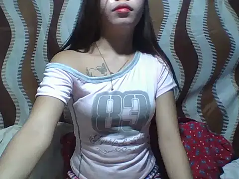 Snapshot of SweetPussie18x chatting on March 22, 2026, 1:09 am SweetPussie18x online show from March 22, 2026, 1:09 am