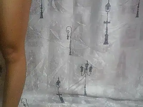 SweetPussie18x online show from December 14, 2025, 8:09 am