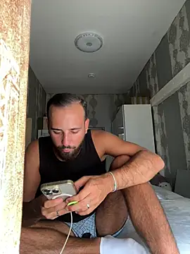 juan03065 online show from August 4, 2026, 4:00 pm