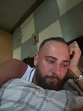juan03065 online show from May 27, 2026, 9:27 am