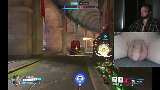 bear8t online show from November 8, 2025, 6:55 pm