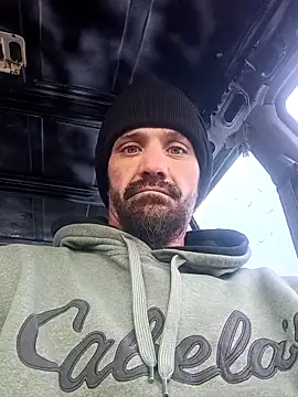 Derrickandash online show from November 29, 2025, 6:52 pm