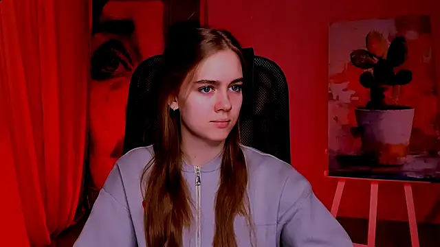 JuneWoods online show from April 15, 2026, 7:25 am