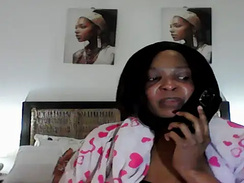 Snapshot of Blacksashaxx chatting on April 13, 2026, 7:12 am Blacksashaxx online show from April 13, 2026, 7:12 am