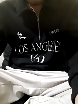 herkes26 online show from December 17, 2025, 4:34 pm