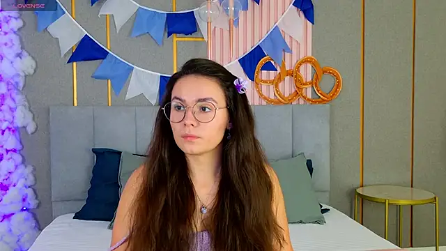 GabiBatista online show from October 2, 2025, 5:11 am