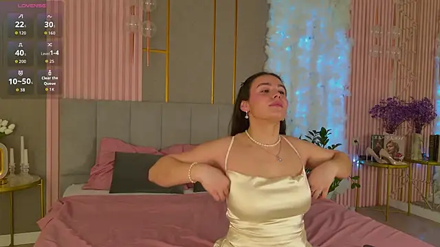 Snapshot of GabiBatista chatting on April 14, 2026, 5:12 am GabiBatista online show from April 14, 2026, 5:12 am