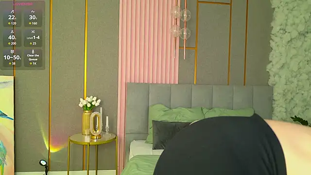 Snapshot of GabiBatista chatting on April 15, 2026, 5:13 am GabiBatista online show from April 15, 2026, 5:13 am