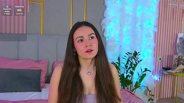 Snapshot of GabiBatista chatting on April 6, 2026, 5:08 am GabiBatista online show from April 6, 2026, 5:08 am