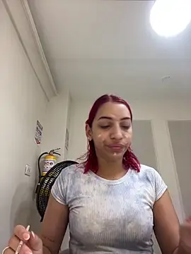 Snapshot of theladymonserrateshow chatting on February 12, 2026, 11:54 am theladymonserrateshow online show from February 12, 2026, 11:54 am