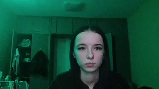 Snapshot of Emilia_Light chatting on March 20, 2026, 3:24 pm Emilia Light online show from March 20, 2026, 3:24 pm