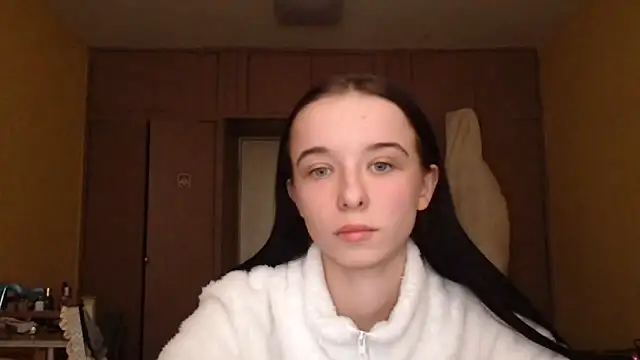 Snapshot of Emilia_Light chatting on February 5, 2026, 11:39 am Emilia Light online show from February 5, 2026, 11:39 am