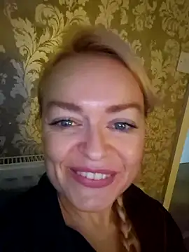 Snapshot of demidelightfulxx chatting on October 8, 2025, 6:59 am demidelightfulxx online show from October 8, 2025, 6:59 am