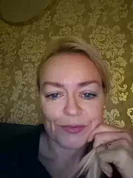 Snapshot of demidelightfulxx chatting on October 15, 2025, 7:05 am demidelightfulxx online show from October 15, 2025, 7:05 am