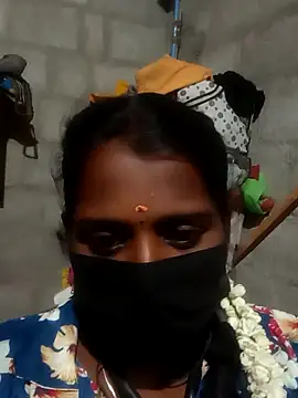 Snapshot of Tamil_Hot_Sandy chatting on October 1, 2025, 6:56 pm Tamil Hot Sandy online show from October 1, 2025, 6:56 pm