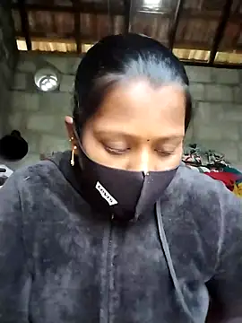 Snapshot of Tamil_Hot_Sandy chatting on November 29, 2025, 3:06 am Tamil Hot Sandy online show from November 29, 2025, 3:06 am