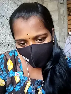 Snapshot of Tamil_Hot_Sandy chatting on December 19, 2025, 5:54 am Tamil Hot Sandy online show from December 19, 2025, 5:54 am