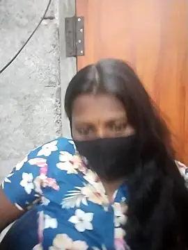 Snapshot of Tamil_Hot_Sandy chatting on February 18, 2026, 6:00 am Tamil Hot Sandy online show from February 18, 2026, 6:00 am