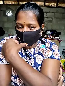 Snapshot of Tamil_Hot_Sandy chatting on December 4, 2025, 4:44 am Tamil Hot Sandy online show from December 4, 2025, 4:44 am