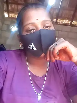 Snapshot of Tamil_Hot_Sandy chatting on November 5, 2025, 3:31 am Tamil Hot Sandy online show from November 5, 2025, 3:31 am